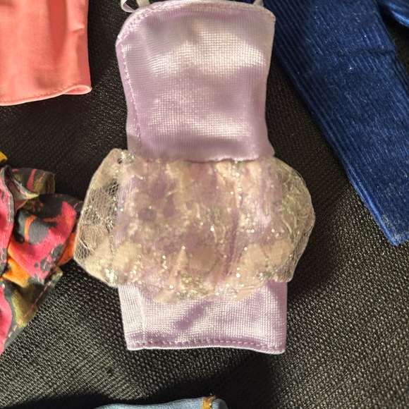 Lot Of Vintage Barbie And Sindy Clothing. Most Have Barbie Tags 13 Pieces - Picture 9 of 15